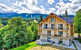 Orlik VIP Residence by Royal Aparts - apartamenty z widokiem na Śnieżkę, blisko wyciągu i Wang